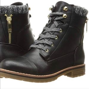 Tommy Hilfiger boots